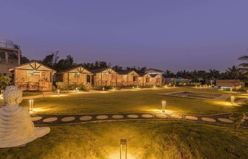 Waterscape Retreat Girnāre מראה חיצוני תמונה