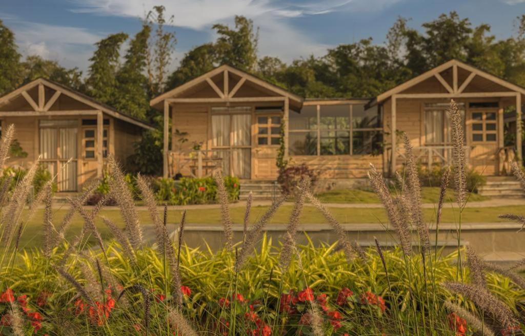 Waterscape Retreat Girnāre מראה חיצוני תמונה