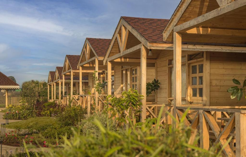 Waterscape Retreat Girnāre מראה חיצוני תמונה
